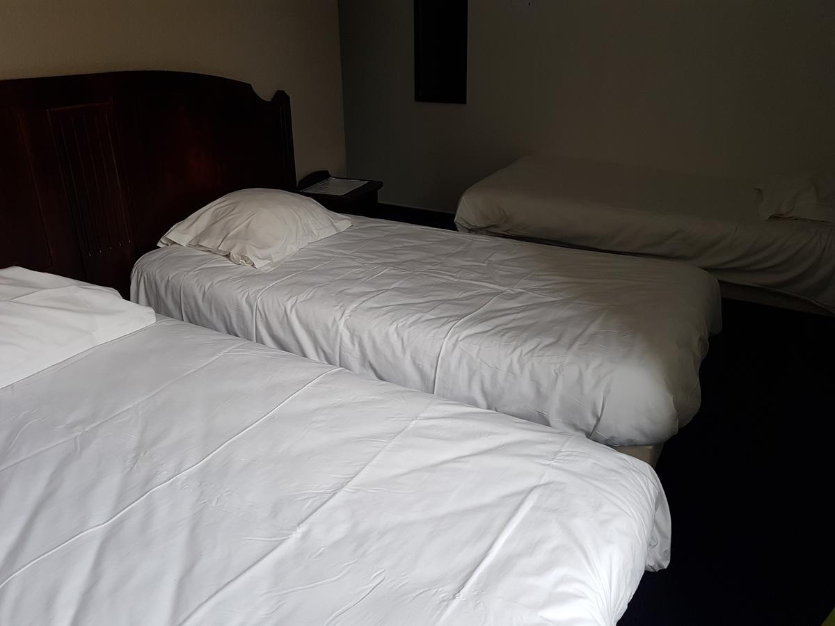 Hotel De France Espalion Ngoại thất bức ảnh
